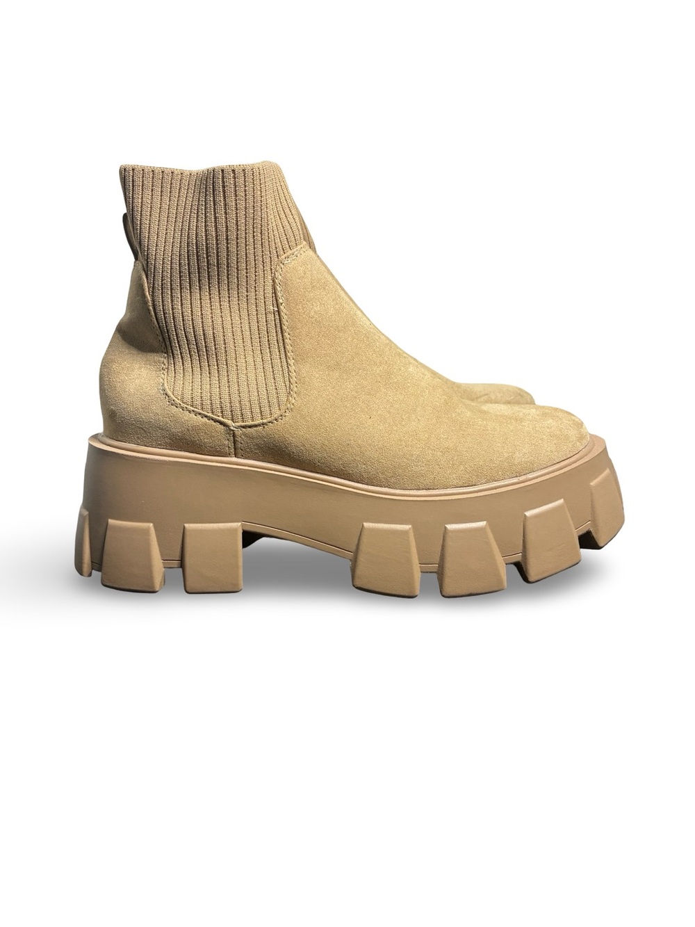 Shoe Dazzle Chunky Tan Platform Chelsea Boot